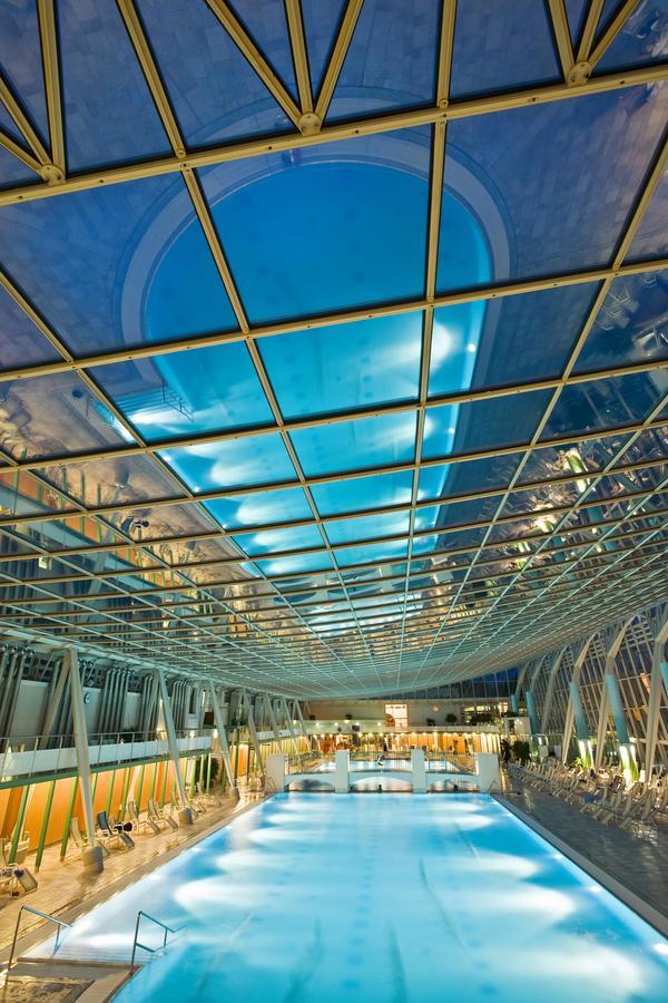 Отель Badener Hof Экстерьер фото